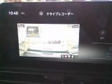ドライブレコーダーの映像も映す事が可能です。
