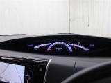 運転席廻りです。