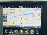 ●純正ナビ:一体感のあるナビは、高級感ある車内を演出してくれます。Bluetooth再生などオーディオ機能も充実しておりますので、運転もより楽しめます♪