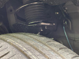 お車を安心してお乗りいただく為には、足回りの定期点検が欠かせません。サービスサポート(有償保証)では無料点検もご提供しており、安心のカーライフをお過ごしいただけるサポート体制が整っています。