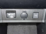 シガーソケット用の充電器が使用可能です!