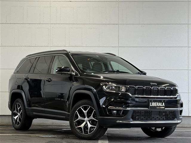 コマンダー 2.0 リミテッド ディーゼル 4WD 本革シート