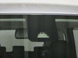 先進のテクノロジーで安全運転を支援する「スマートアシストⅢ」。
