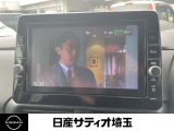 フルセグ付きで渋滞、休憩中など快適にお過ごしできるアイテムです。