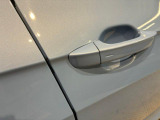 &rdquo;Keyless Access&rdquo;によって、ドアハンドルに手をかけるだけでドアロックが解除できます!