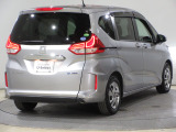ボディクリーニング後、愛車をピカピカの状態へ保護するコーティング「ブライトパック」がおススメです!水垢がつきにくく、手入れがしやすくなりますよ!いつも愛車をきれいにしておきたい方におススメです。