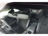 先進の安全装備ついてます。詳しい装備内容、仕様等につきましてはスタッフにお問合せ下さい。