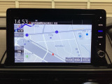 ナビゲーションはフルセグTV、インターナビ対応のGathers純正メモリーナビを搭載しています。Bluetoothオーディオ機能がありますので、スマートフォンなどの音楽も再生できます。