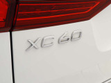 XC60エンブレム