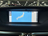 ディスプレイオーディオやカーナビは、現代のドライブにおいて欠かせない装備のひとつです。初めての場所でも迷いにくく、快適なルート案内で運転をサポートします。移動中のエンターテインメント性も高まります。