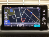 多機能と操作のしやすさを両立した、Honda CONNECT対応のナビディスプレーです。ETC2.0車載器もナビゲーション連動し、スマートフォン用Bluetoothユニット付きです。