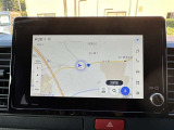 いまや必須装備「ナビゲーション」搭載!知らない場所にスイスイッとドライブ。もう、これなしではハンドルを握れませんね!でも運転中の操作は危険ですのでご注意ですね☆