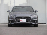 《認定中古車納車前点検100項目・高度な訓練・教育を受けたアウディ専任メカニックが、100項目に及ぶ精密な点検を実施いたします。》