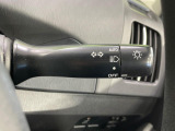 【オートライト】周りの明るさに応じて自動でヘッドライトの点灯・消灯ができる機能です!ライトの付け忘れ・消し忘れなどが無くなり、雨の日や夕方の走行も安心!トンネル通過時も便利ですね♪