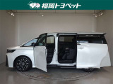 両側パワースライドドア付きだから、狭い駐車スペースなどでの 乗り降りラクラク!小さなお子さまのいるご家庭には嬉しい装備。