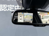 ルームミラーにもアラウンドビューモニターが表示可能です。