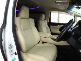 長時間の運転でも疲れにくいシートです。