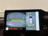 いまや必須装備「ナビゲーション」搭載!知らない場所にスイスイッとドライブ。もう、これなしではハンドルを握れませんね!でも運転中の操作は危険ですのでご注意ですね☆