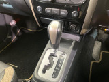 【フロアCVT】無段階変速機能でスムーズな走行をお楽しみいただけます♪エンジンパワーを無駄なく車輪に伝えるから低燃費にも貢献!