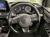 【純正革巻きステアリング】上質な革を使用することで、手にしっかり馴染みとても運転しやすいハンドルです♪
