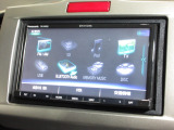 ナビゲーションはパナソニックSDナビ(CN-RA06D)を装着しております。AM、FM、CD、DVD再生、Bluetooth、音楽録音再生、フルセグTVがご使用いただけます。