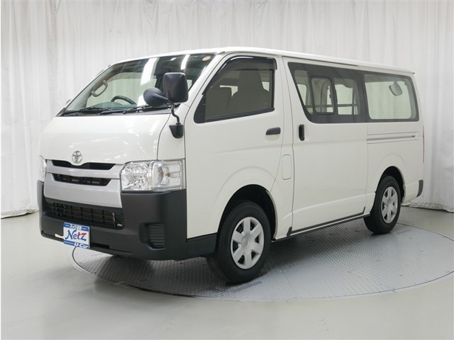 レジアスエース 2.8 DX ロング ディーゼル 4WD 