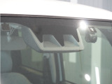 運転する人も、そうでない人も、家族みんなが安心して、自由にお出かけできる生活をサポートする先進機能。