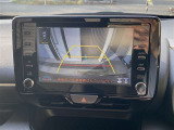 バックカメラも搭載しており、狭い駐車スペースでも安心です。