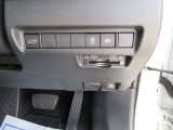 ETC車載器付きです。高速道路の料金所もスムーズに通過できます。