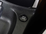 ドライブモードセレクターで路面状況に応じて、好みのモードを選択。快適ドライブを演出