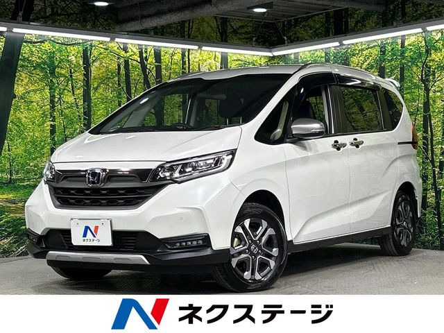 フリード 1.5 ハイブリッド クロスター 