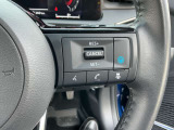 プロパイロットは前を走行するクルマを検知しアクセル、ブレーキをコントロールして車間距離を保つ手助けをしてドライバーの運転負担を軽減します。