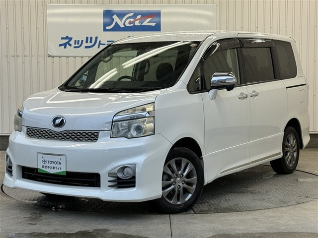 ヴォクシー 2.0 ZS 煌Z 4WD 