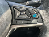 ハンドルの右側にはプロパイロットシステムのスイッチが付いているので、高速道路の運転が楽になりますよ!左側のオーディオ操作のスイッチにて音量調整等をナビを直接触ることなく操作ができます。