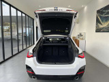 【お車の品質について】内外装の状態をより詳しくお伝えするため第三者機関《AIS》による公平かつ厳正な検査を実施いたします。お車の状態を数値化した車両評価証もご覧頂けます。※検査待ちの場合もございます。