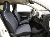 見通しのよいすっきりとした視界で、誰でも運転しやすいです。運転のしやすさは疲れにくさにも繋がりますよ♪