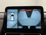 いまや必須装備「ナビゲーション」搭載!知らない場所にスイスイッとドライブ。もう、これなしではハンドルを握れませんね!でも運転中の操作は危険ですのでご注意ですね☆