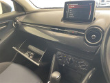 【オートエアコン】車内温度を感知して自動で温度調整をしてくれるのでいつでも快適な車内空間を創り上げます!