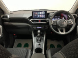 充実装備のロッキーのお買得車が入庫しました!9インチディスプレイオーディオ、パノラマモニター、ETC、クルーズコントロール、USB・HDMIアダプター、前席シートヒーターなど装備の1台です!!