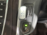 【シフトレバー】シフトの操作がしやすく快適なドライブを楽しんでいただけます!