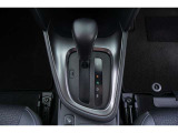電気式無段変速機です。走行シーンにマッチした変則比で快適ドライブが出来ます♪