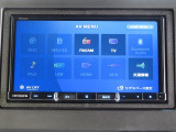 メモリーナビ搭載車両♪♪♪ナビはルート案内はもちろん、Bluetooth接続にも対応していますので、スマホの中の音楽を手軽に楽しむこともできます♪♪