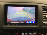 バックモニター付きで、車庫入れやバック時の後方確認をサポート。