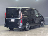 人気のルキシオンが入庫しました。是非現車を見にご来店下さい。