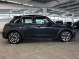 全てのMINIに全国のMINI正規ディーラーでご利用いただける保証をお付けしてご納車させていただいております(一部特殊車両を除く)。