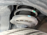 お車を安心してお乗りいただく為には、足回りの定期点検が欠かせません。サービスサポート(有償保証)では無料点検もご提供しており、安心のカーライフをお過ごしいただけるサポート体制が整っています。
