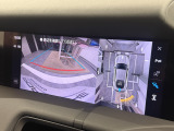 サラウンドビューモニターで車両周辺の確認をアシストします。