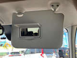 降車前にササっと身だしなみチェック!あると便利な装備です!!