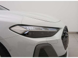 ご納車の前には弊社グループの認証工場にて専門スタッフによる点検・整備を実施いたします。各種テスターもございます。