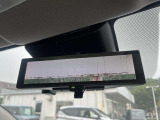 スマートルームミラー付いてます。